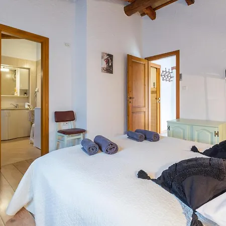 Awesome In With Kitchen Apartment Cerovlje